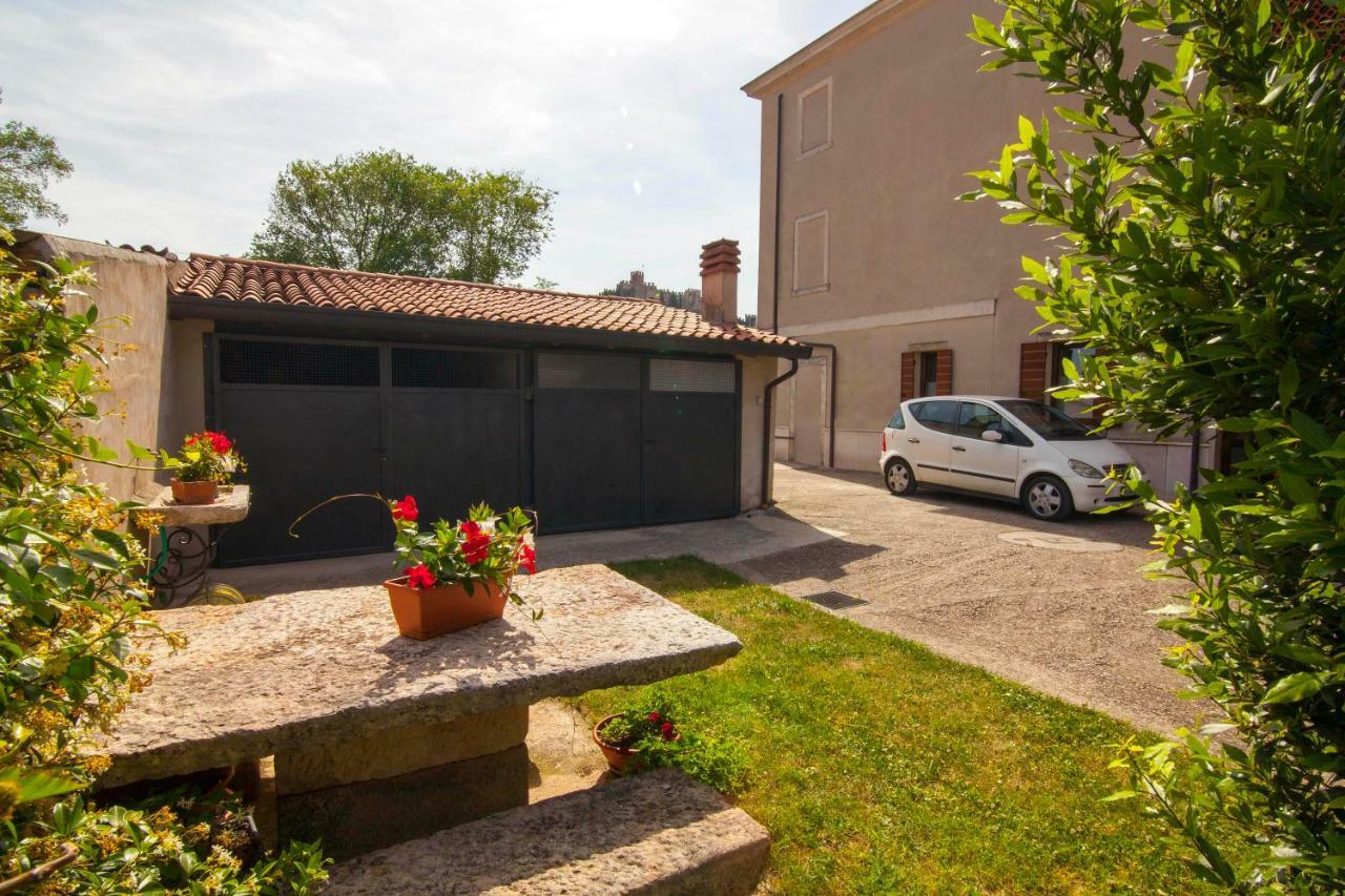 La Finestra Sul Castello Hotel Soave  Eksteriør billede
