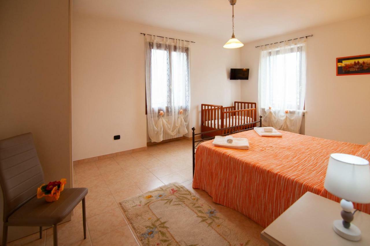 La Finestra Sul Castello Hotel Soave  Eksteriør billede