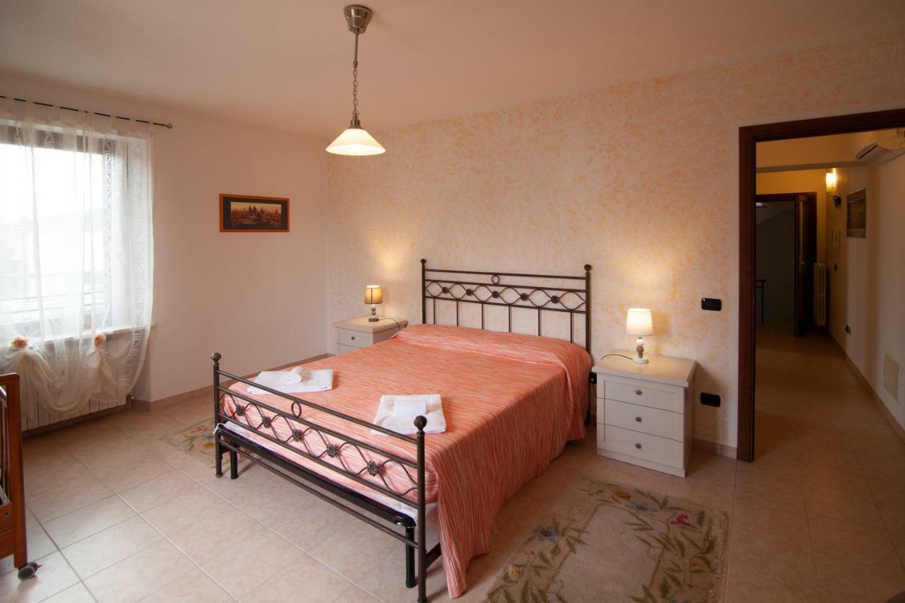 La Finestra Sul Castello Hotel Soave  Eksteriør billede